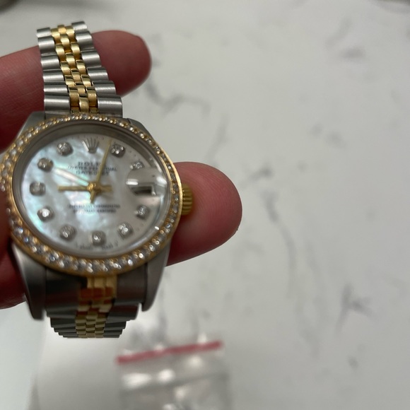 Women’s Datejust Rolex - Picture 2 of 10
